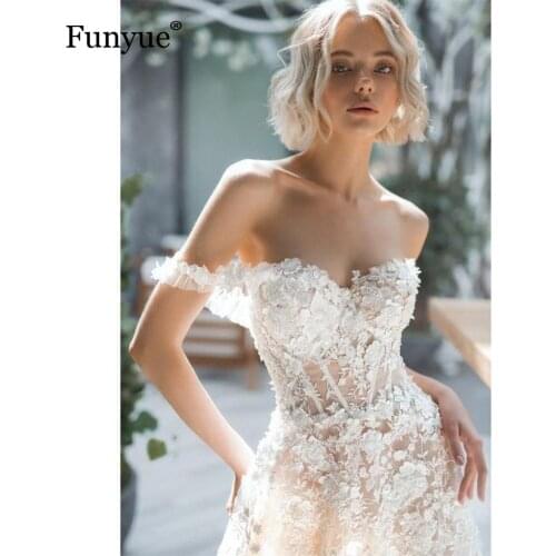 Charming Boat Neck Ivory Appliques Wedding Dress 2021 New Arrival Sexy Sleeveless Backless Tulle Bridal Gown Vestidos De Novia