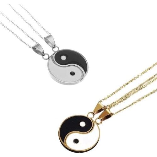 Best Friends Splicing Necklace Taiji Gossip Black With White Yin Yang Pendant Couple Gift Pendant Necklace jewelry wholesale