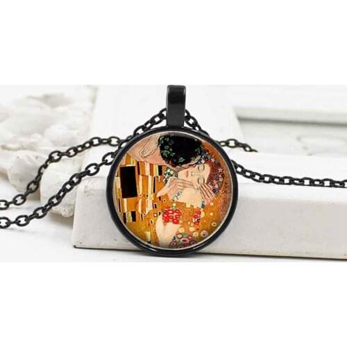 Classic Klimt Kiss Art Crystal Glass Pendant Necklace European and American Fashion Accessories