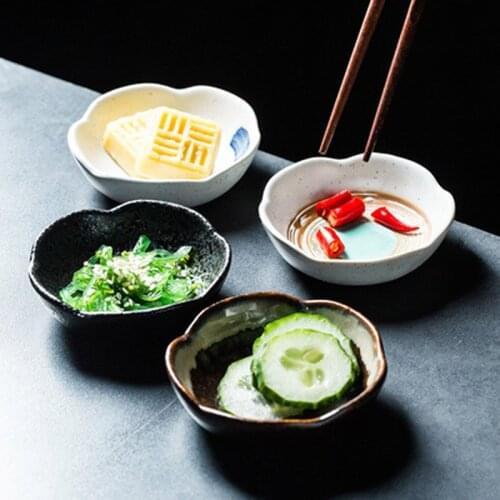 FANCITY Beautiful dish plum blossom dish creative ceramic dish sauce dish seasoning dish vinegar dish restaurant restaurant side