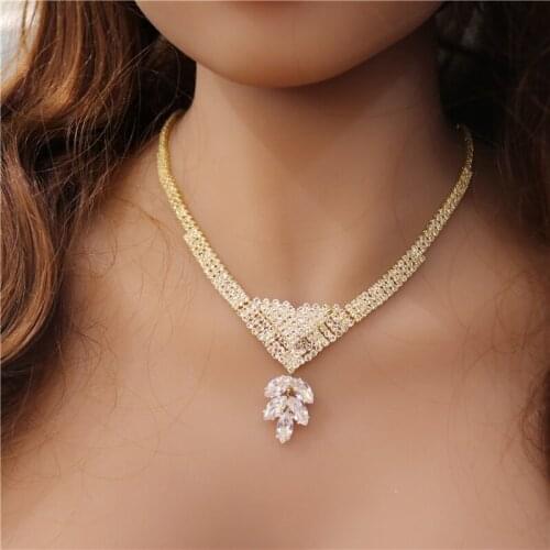 New Creative Fashion Arrow Womens Earrings Necklace Set Exquisite Shining Zircon Crystal Jewelry Set Wholesale And Retail