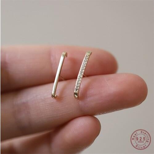 925 Sterling Silver European Asymmetrical Pavé Crystal Smooth Stud Earrings Women Simple Creative Student Party Jewelry Gift