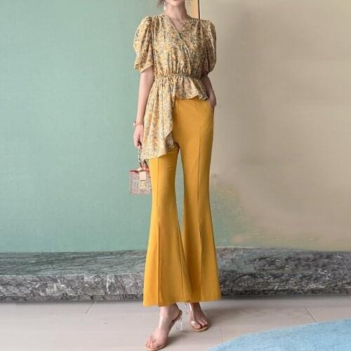 New Women Summer Womens Set Short Sleeve Asymmetry Floral T-shirt Flare Pants Suit Two Piece Set Casual Office Lady Outfits