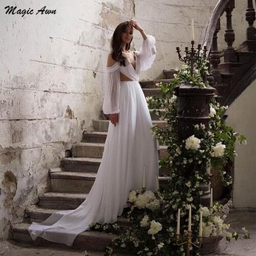 Magic Awn Bohemian White Chiffon Wedding Dresses Long Sleeves Illusion Cutaway Sides Beach A-Line Mariage Gowns Robe De Mariée