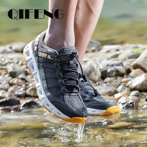 High Quality Aqua Shoes Men Water Antiskid Quick Drying Slip-on Sandals Breathable Mesh Sneakers Light Hiking Shoes Women Summer