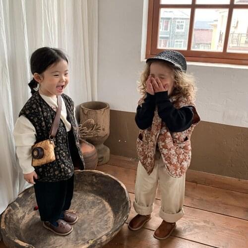 Autumn and Winter Girls Fashion Floral Quilted Vest Warm Cotton Casual Sleeveless Padded Vest