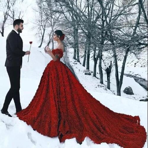 Luxury Plus size Gorgeous Red 3D Flowers V Neck Wedding Dresses Dentelle Mariage Sexy Bridal Dress Wedding Gowns Long tail
