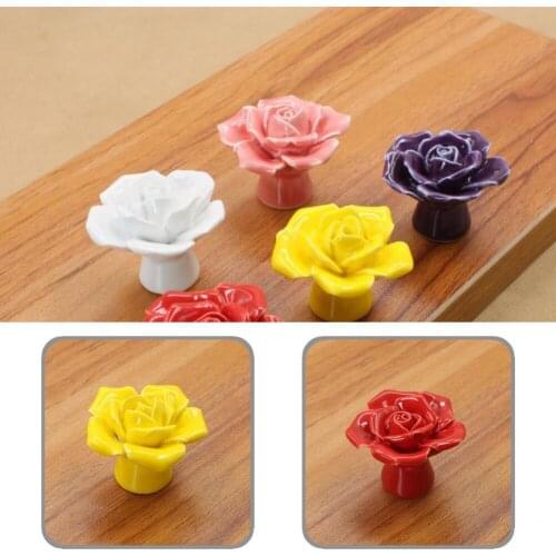 Exquisite Craftsmanship Delicate Rose Flower Ceramic Vintage Floral Door Knob Decor for Dressers