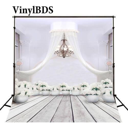 VinylBDS Indoor Wedding Backdrop White Wood Floor Backdrops European Chandelier Backgrounds Green Flower Backdrop for Photocall