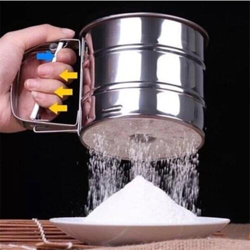 Handheld Flour Shaker Stainless Steel Mesh Sieve Cup Icing Sugar Bake Tool Hand-pressed Hand-pressed Bakeware Sifters