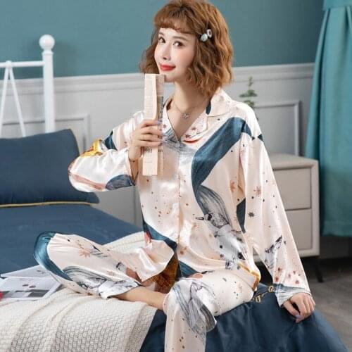 Spring / Summer 2021 new 100% viscose long-sleeved trousers ladies pajamas suit simple style long pajamas womens home service