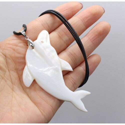 Natural Shell Necklace With Dolphin-Shaped Pendant Leather Cord 2MM Charms For Elegant Women Love Romantic Gift