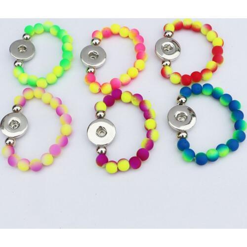 New Design Kids 15cm Length Fashion Bracelet Acrylic Double Color Beads 18mm Snap Button Bracelet for Children Girls