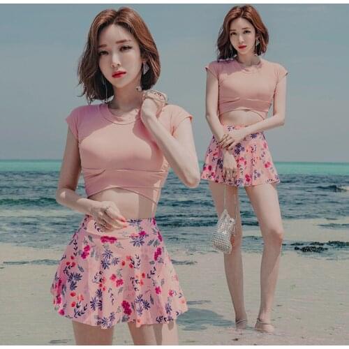 Trendy Pink Short Sleeve Swimwear for Women Two Piece Swimsuit Padded Chest Push Up Top Floral Beach Skirt Girls Bathing Suits