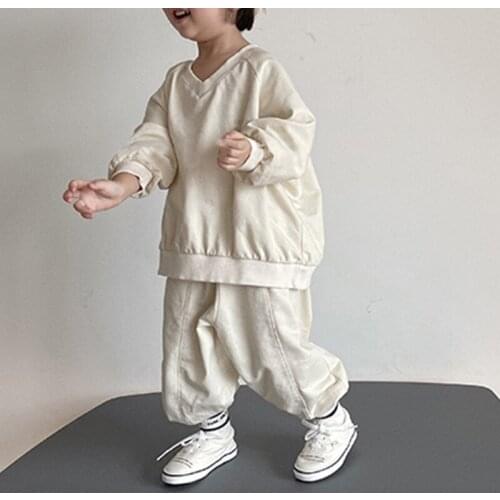 2021 Childrens Japanese and Korean Autumn New Boys and Girls Simple Graceful Loose Casual V-neck Sweater Trousers Suit