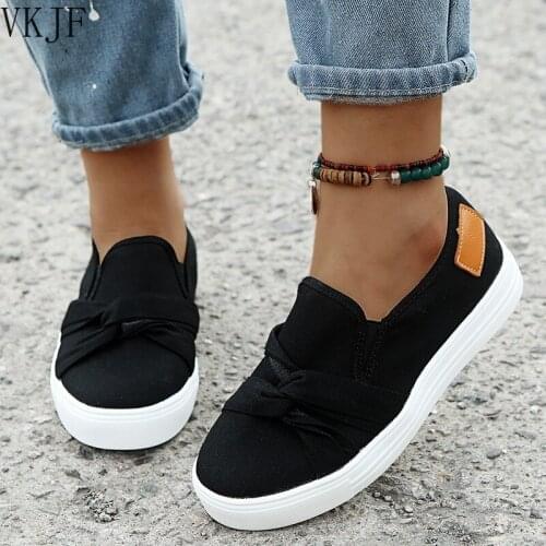 2021 Summer New Womens Leisure Daily Outdoor Canvas Cross Flat Lok Fu Shoes Comfortable and Breathable Hot Sale