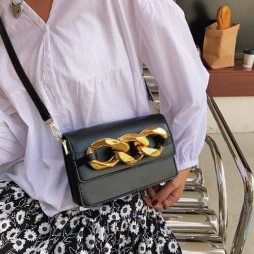 Luxury Thick Chain Shoulder Bag 2021 Retro Casual Women Totes Bag Female PU Leather Solid Color Chain Handbag for Women