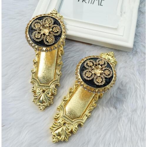 Retro 1Pair Diamante Plum Blossom Curtain Hooks Clothes Pothook Wall Tieback Hanger Coat Hat Hook Curtain Accessories Home Decor