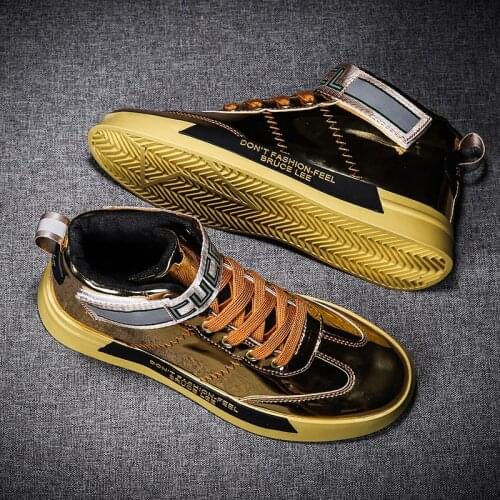 2020 new spring and summer mens patent leather shiny high shoes Korean trend students flat shoes gold casual shoes mens casual