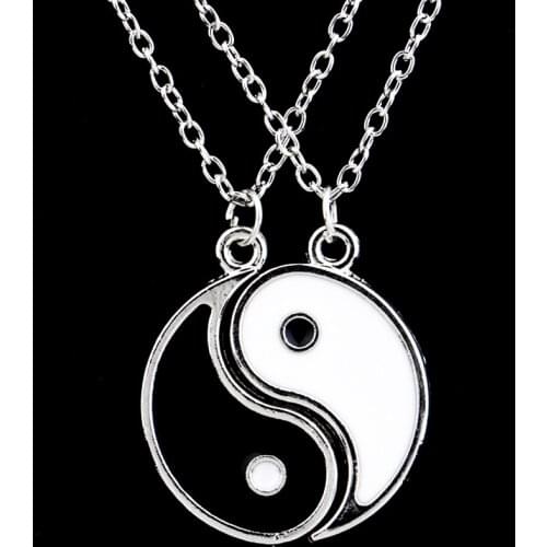 Yin Yang Necklace Chain Charm Pendant Black White 2PC/Set Best Friend Necklace Friendship Gifts Women Men Jewelry