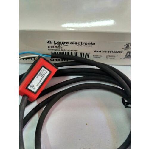 Photoelectric sensor Proximity switch induction electric eye ET5.3/2N original NEW