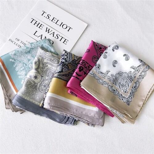 2021 Elegant Geometry Print Square Scarf Women Bandana Hairband Lady Head Wraps Casual Female Shawl Neckerchief