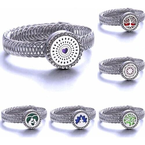 TYLFNL Metal Bracelets