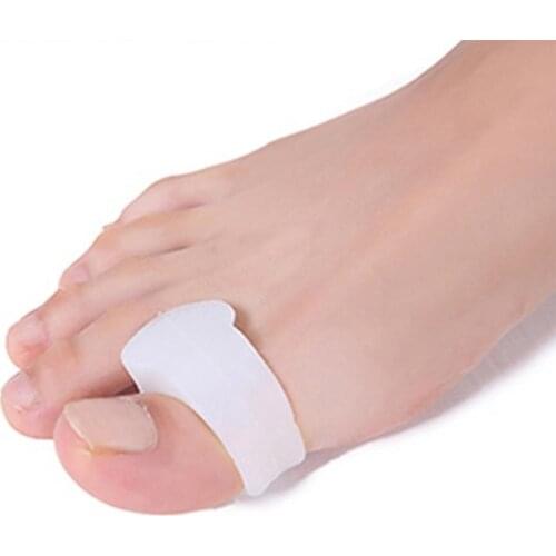 Hot Sale 2Pcs Toe Straightener Comfortable Multi-sizes Silicone Bunion Relief Gel Toe Separator for Elder