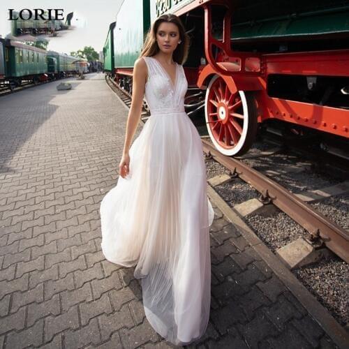 LORIE Elegant Lace Wedding Dresses 2020 A Line Deep V-neck Backless Appliqued Backless Boho Bridal Gowns Vestido De Novia