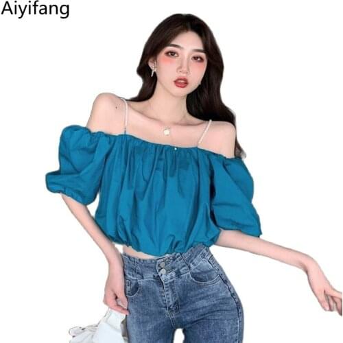 Sweet Ladies Off-Shoulder Pearl Chain Shoulder Strap Shirt Summer Womens Sexy Spaghetti Strap Short Blouse Puff Sleeve Crop Top