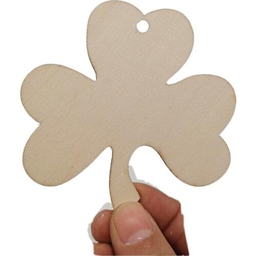 10pcs 8cm Wooden Ornaments St. Patricks Day Unfinished Wooden Ornaments Clover Shape Wood Cutouts Wood Embellishments