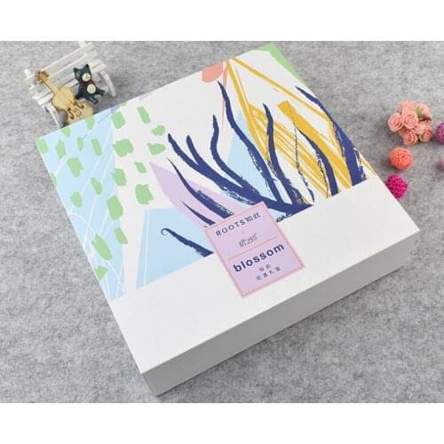 Fast delivery Custom design blue color flat pack floral corrugated paper gift packaging box ---DH11632