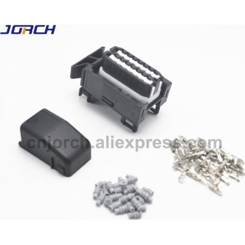 1set 28pin automotive Ecu wire harness connector auto computer welding plate ECU female connectors control system plug housing
