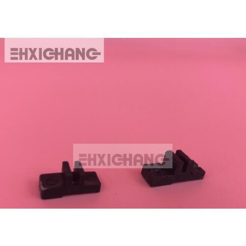 50pcs/lot Paper cutter accessories Shen Wei Da Guo Wang Boola six climbing feet plastic pad ruler T-type pusher triangle nylon