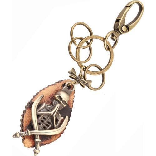 Punk Vintage Genuine Leather Bronze Skeleton Keychain Bag Pendant Alloy Charm Car Key Chain Ring Creative Jewelry Gift FY073