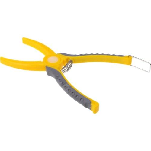 . Collapsible Fish Lip Grabber One Hand Operation Pliers Fishing