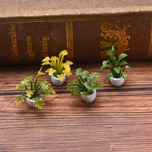 1 Pcs1/12 Dollhouse Flower Pot Model With Green Plants Garden Accessories DIY Toy