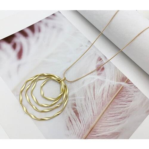Charms Long Alloy Chain Necklace Gold-Color Multi-Circle Corrugation Round Pendant Necklace Women Jewelry
