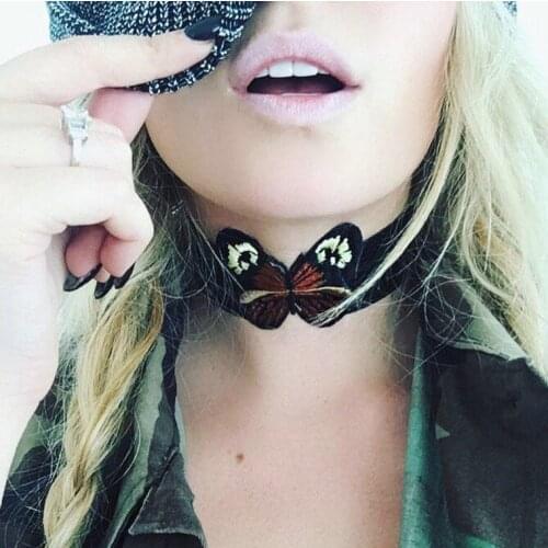 Selling a single product fashion retro jewelry python pu necklace butterfly necklace wild jewelry