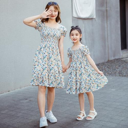 Chiffon Floral Mother and Daughter Dresses Summer Short Sleeve Slim Dress Women Girls Family Matching Outfits Family Clothes