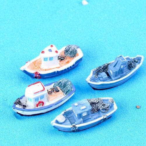 4pcs Resin Model Ships Miniatures For Mini Gardens Fairy Garden Miniatures Terrarium Figurines Crafts Home Decorations