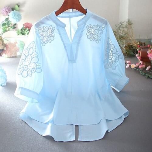 Womens Spring Summer Designer Hollow Out Embroidery Pink Cotton Shirt Female High Waist Casual Loose T Shirt Top TB583