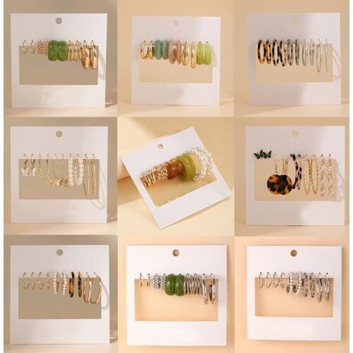 17KM Bohemian Acrylic Hoop Earrings Set for Women Girls Fashion Gold Metal Butterfly Chain Circle Earrings Gifts Jewelry