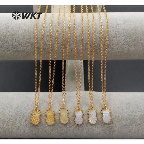 WT-N1082 Wholesale Lovely Pineapple Gold Bezel Setting Colored Shell Pendant Mini Fruit Shape Necklace For Women Jewelry Gift