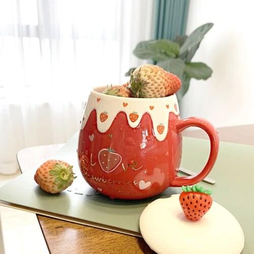 Embossed Strawberry Ceramic Cup Lovely Girl Mug with Lid Spoon Creative Home Breakfast Oatmeal Milk Water Cup