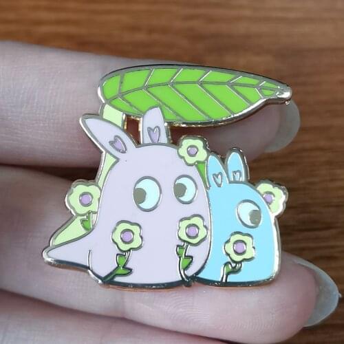 My Neighbour Totoro Leaf Booch Whereever you go, you can alway meet cute neighbour friends