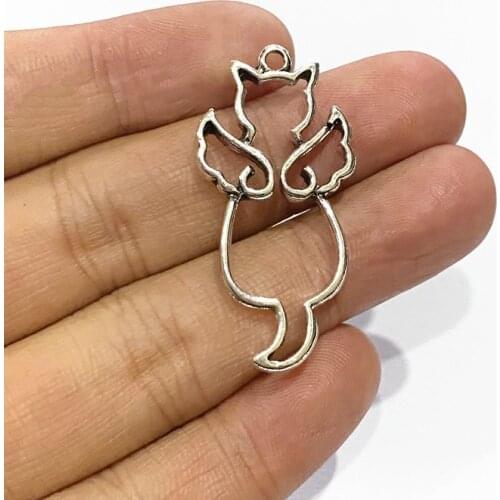 New 4pcs vintage hollow cat charm pendant antique Silver Color popular in japan fit for Bracelet Necklace DIY Jewelry Findings