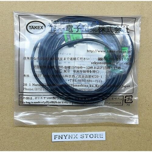 Orginal Japan Photoelectric Switch Sensor UM-R5TVP