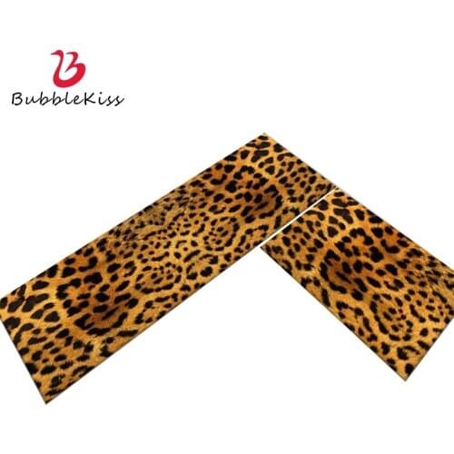 Bubble Kiss Cartoon Kitchen Carpet Sexy Leopard Pattern Area Rugs Cute Home Foot Pad Nordic Style Creative Decoration Floor Mats