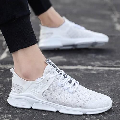 Autumn New Men Joker Shoes Kanye Fashion West Mesh Light Breathable Men Casual Shoes Men Mesh Sneakers Zapatos Hombre Sneakers